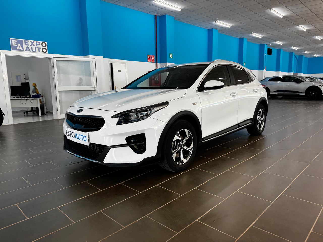 Kia XCeed 1.6 MHEV Tech 100 kW (136 CV) - Foto 2