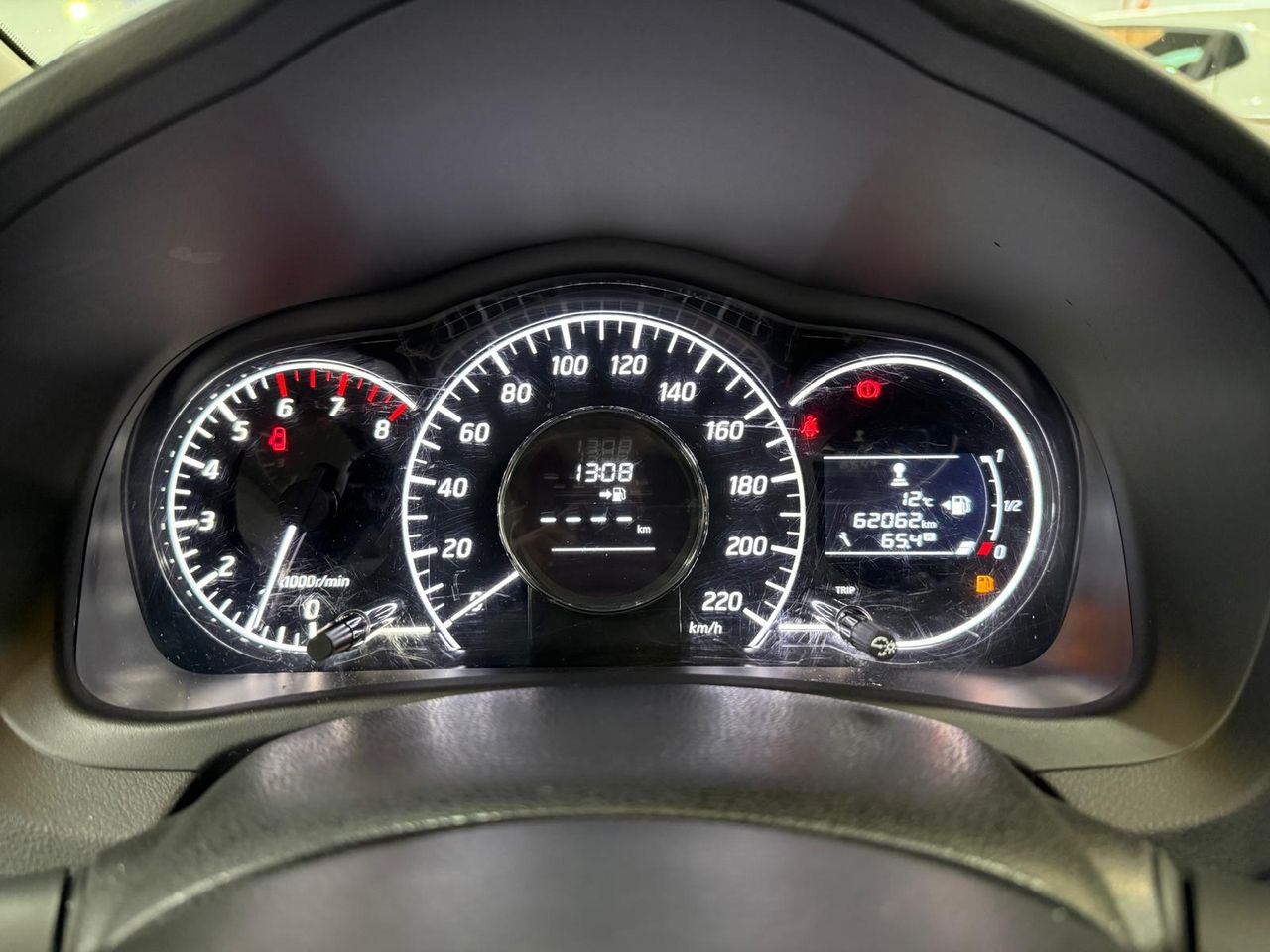 Nissan Note 5p. 1.2G DIG-S 98CV Tekna Premium - Foto 2