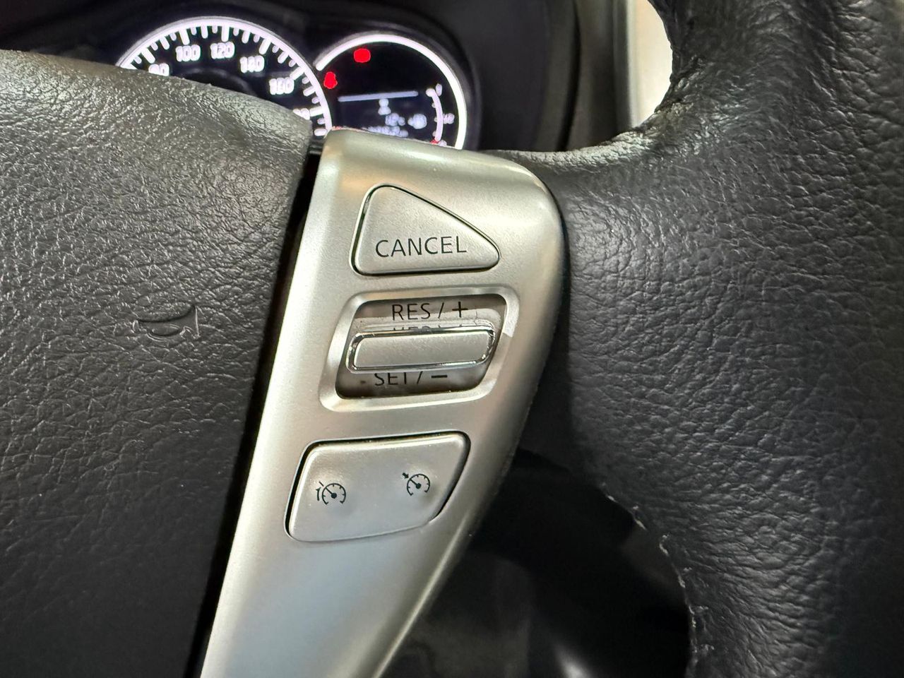 Nissan Note 5p. 1.2G DIG-S 98CV Tekna Premium - Foto 2