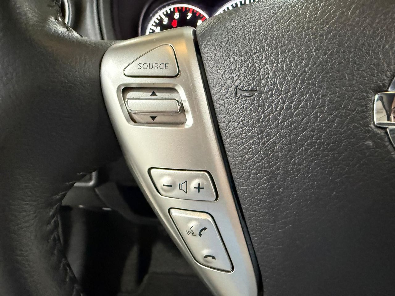 Nissan Note 5p. 1.2G DIG-S 98CV Tekna Premium - Foto 2