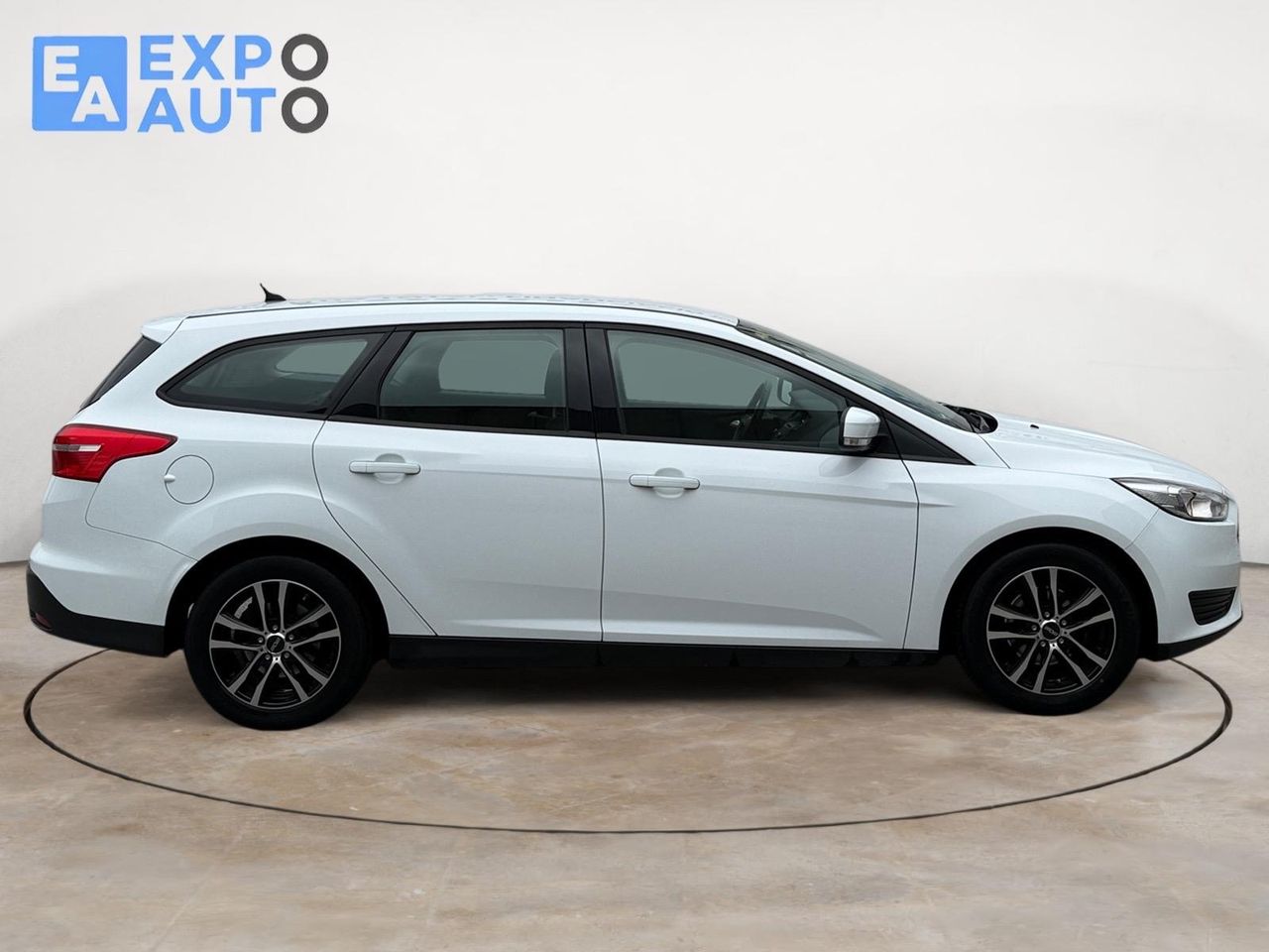 Ford Focus 1.0 Ecoboost A-S-S 100 Trend Sportbreak - Foto 2