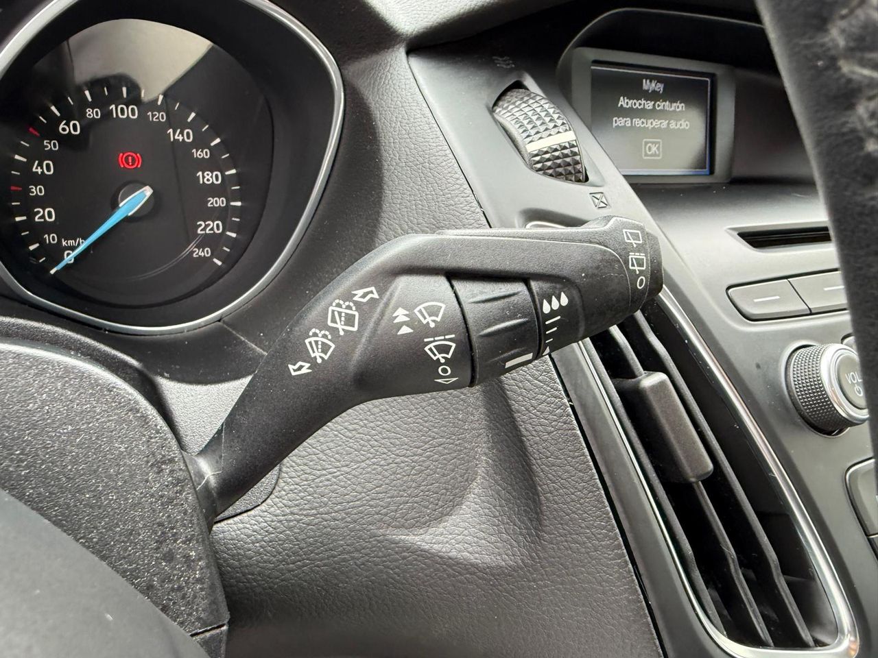 Ford Focus 1.0 Ecoboost A-S-S 100 Trend Sportbreak - Foto 2