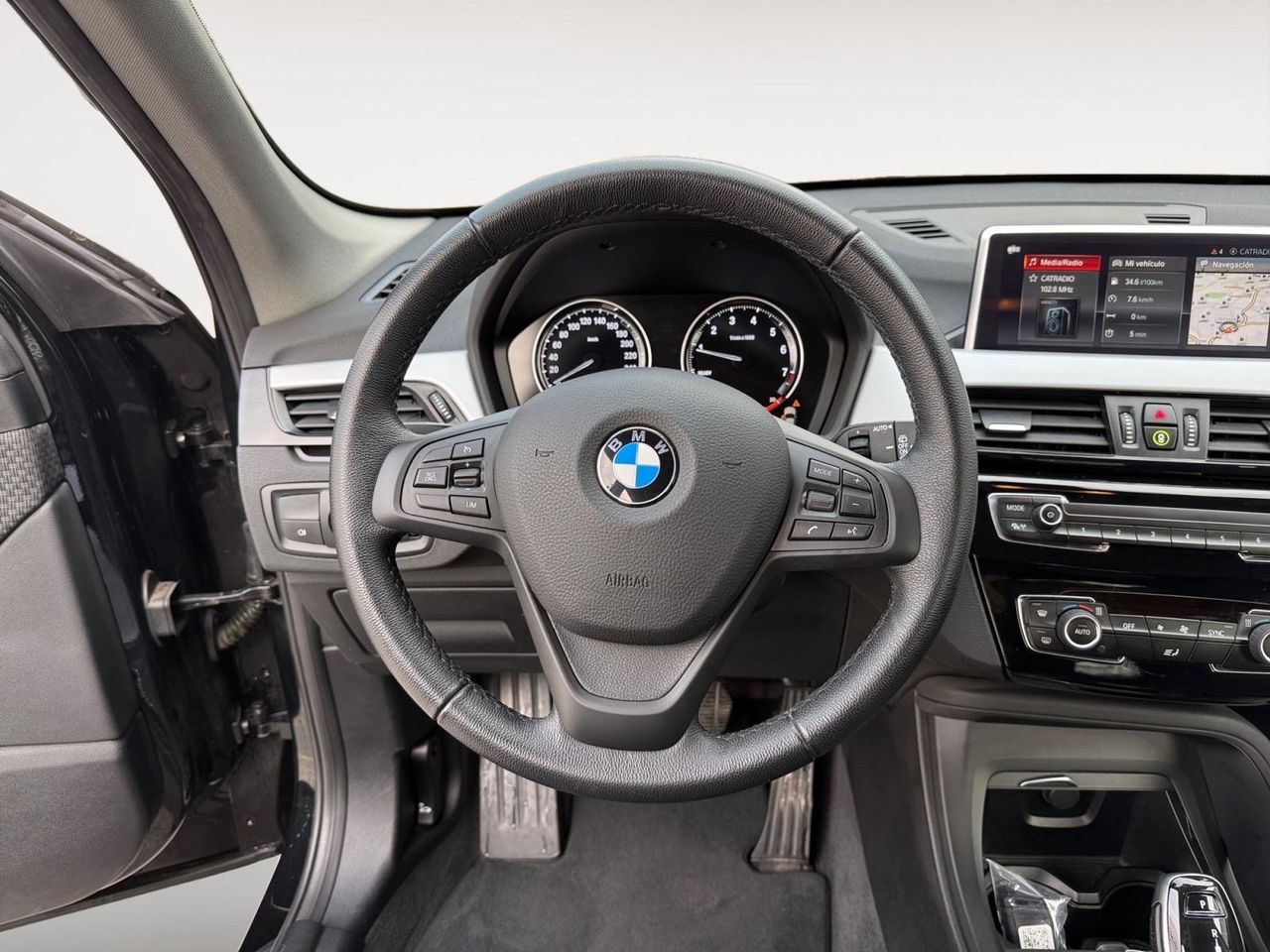 BMW X1 sDrive18i - Foto 2