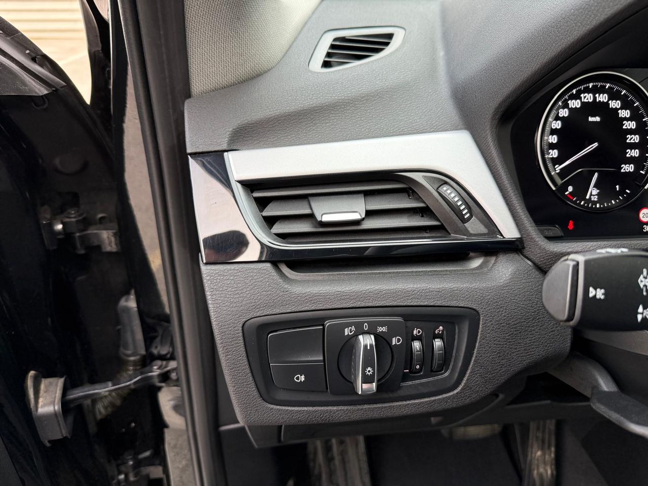 BMW X1 sDrive18i - Foto 2