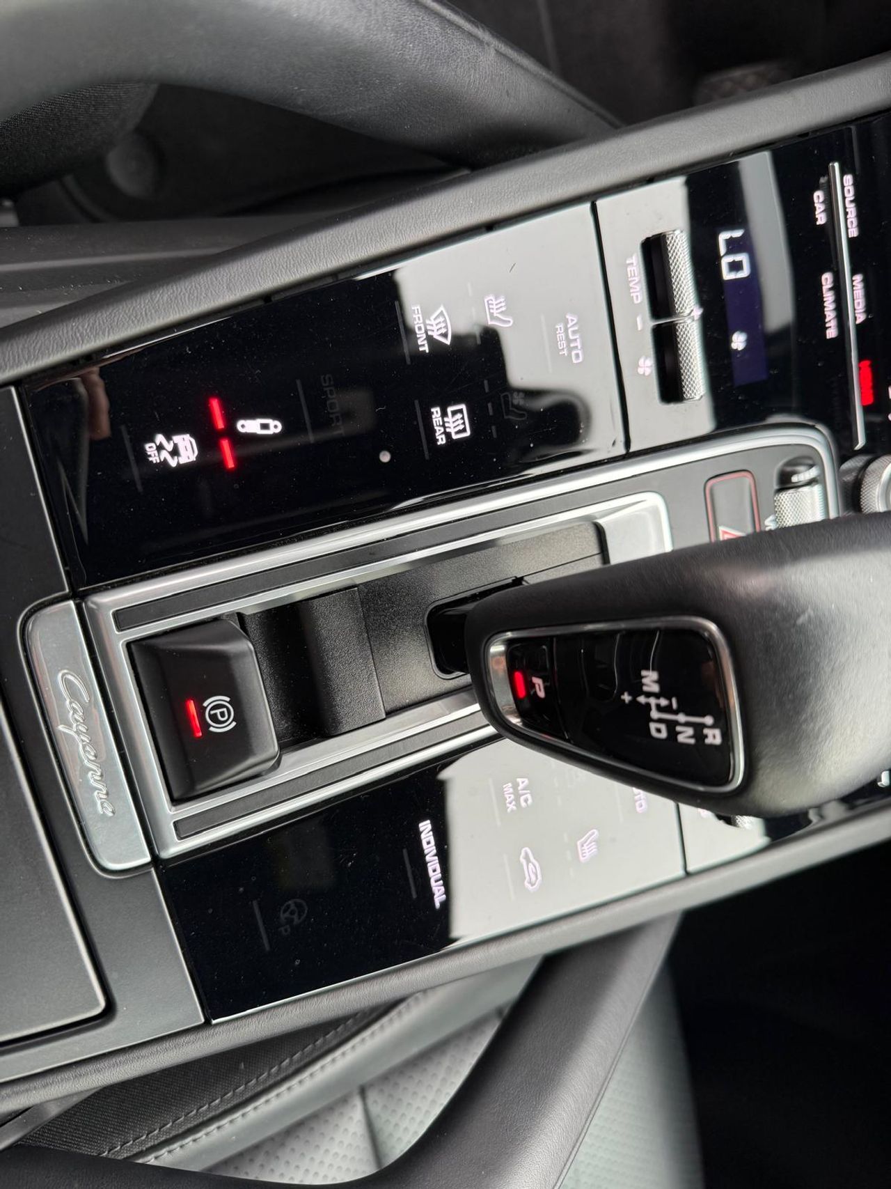 Porsche Cayenne E-Hybrid - Foto 2