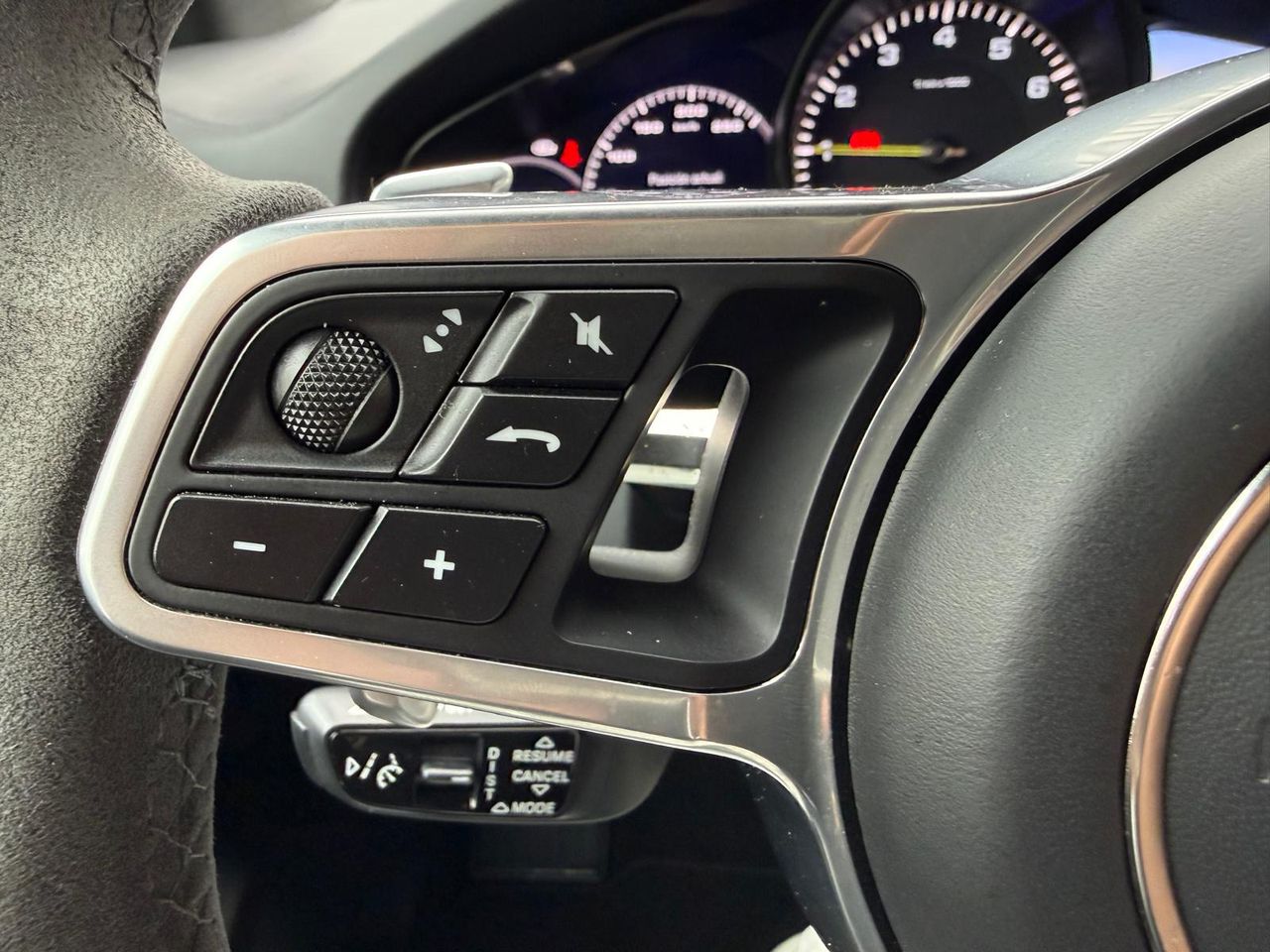 Porsche Cayenne E-Hybrid - Foto 2