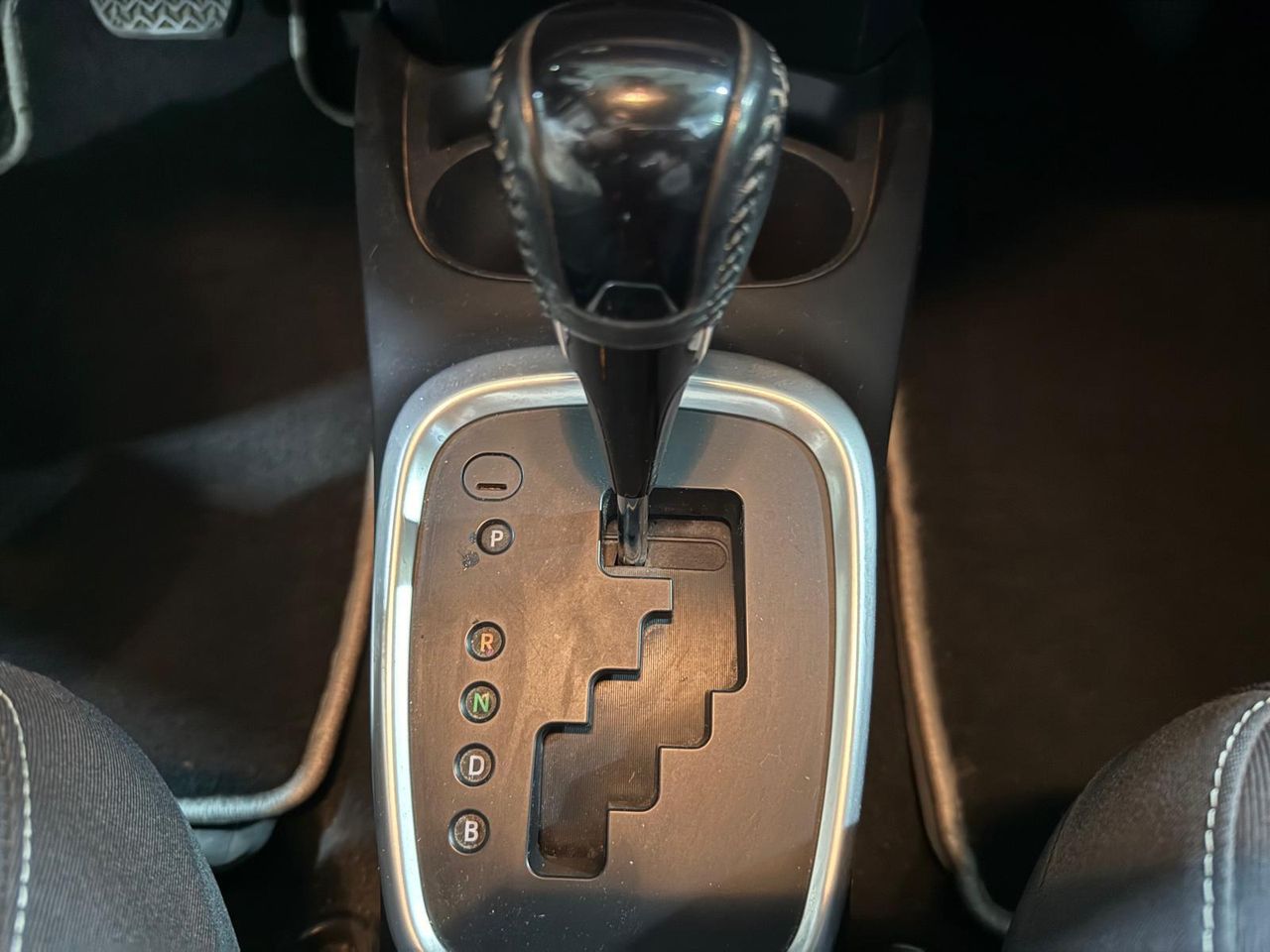 Toyota Yaris Yaris 1.5 Hybrid Advance - Foto 2