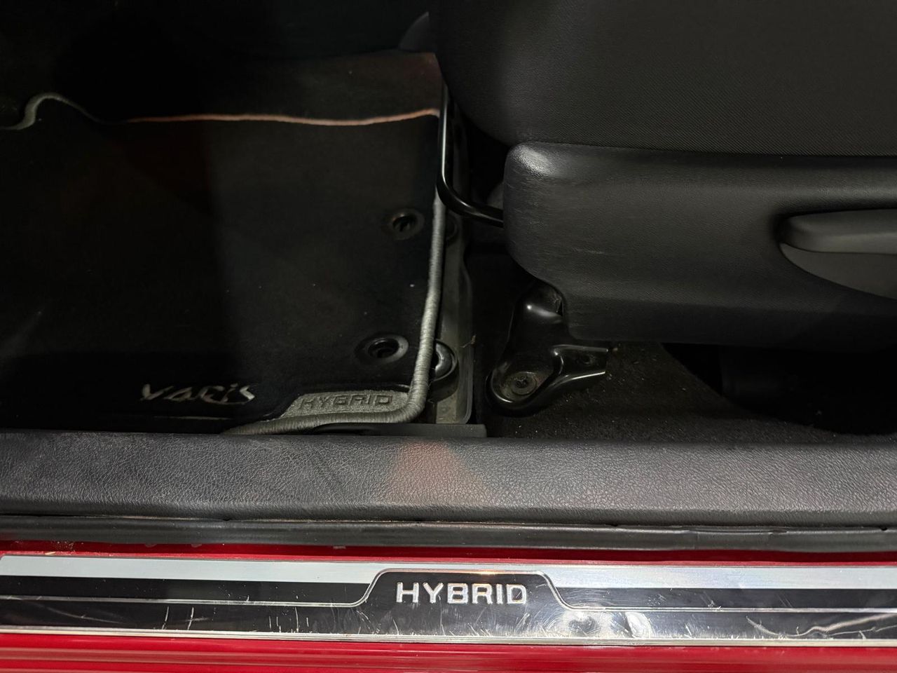 Toyota Yaris Yaris 1.5 Hybrid Advance - Foto 2