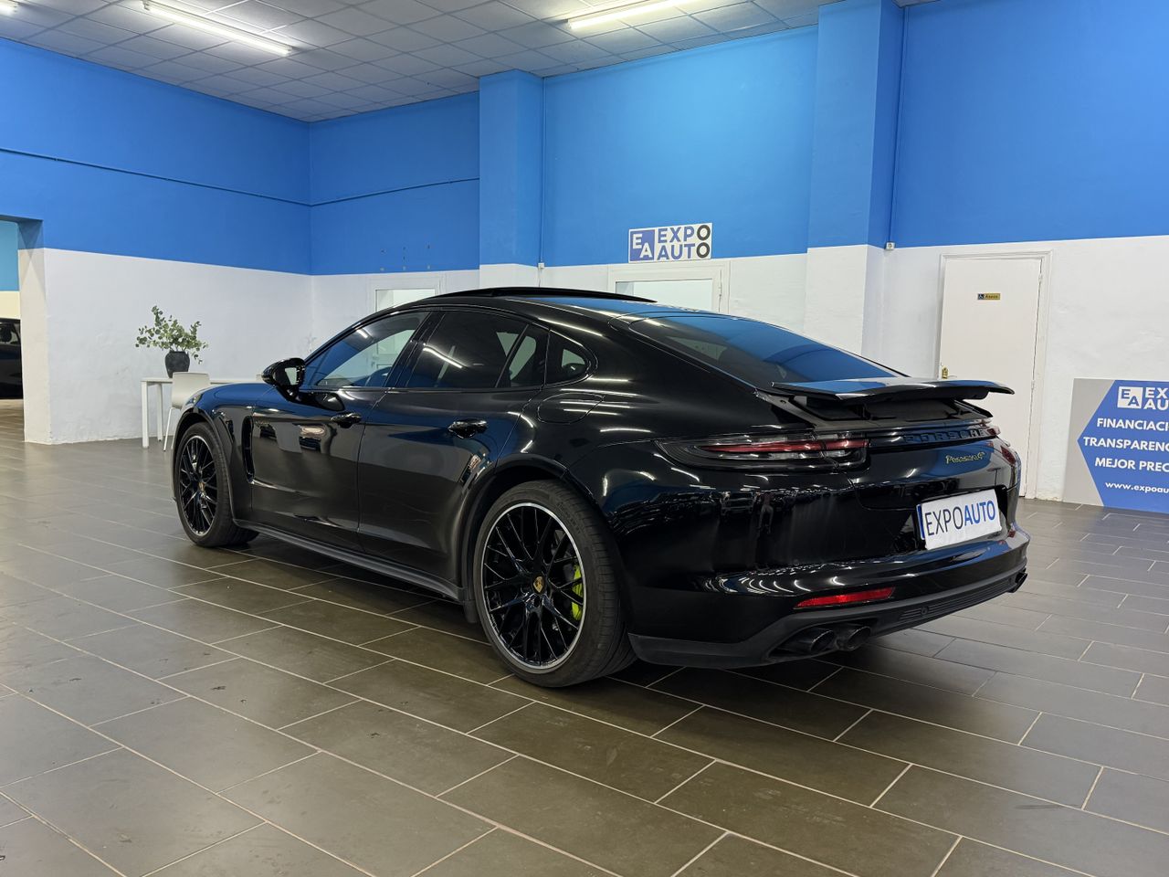 Porsche Panamera 4 E-Hybrid Executive - Foto 2