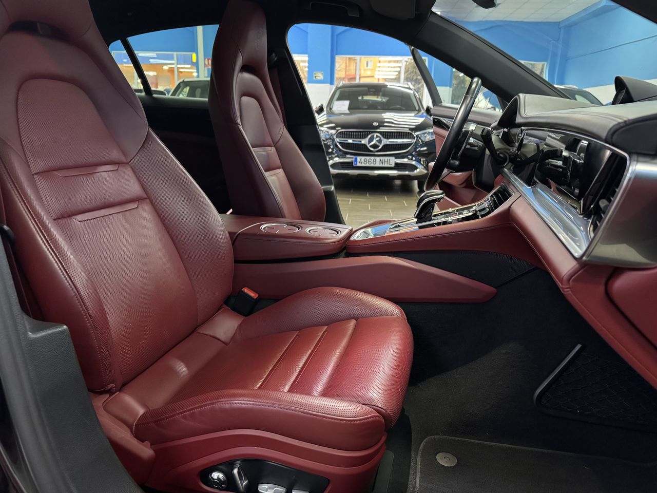 Porsche Panamera 4 E-Hybrid Executive - Foto 2