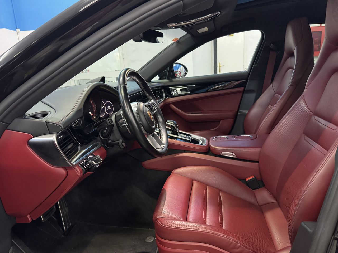 Porsche Panamera 4 E-Hybrid Executive - Foto 2