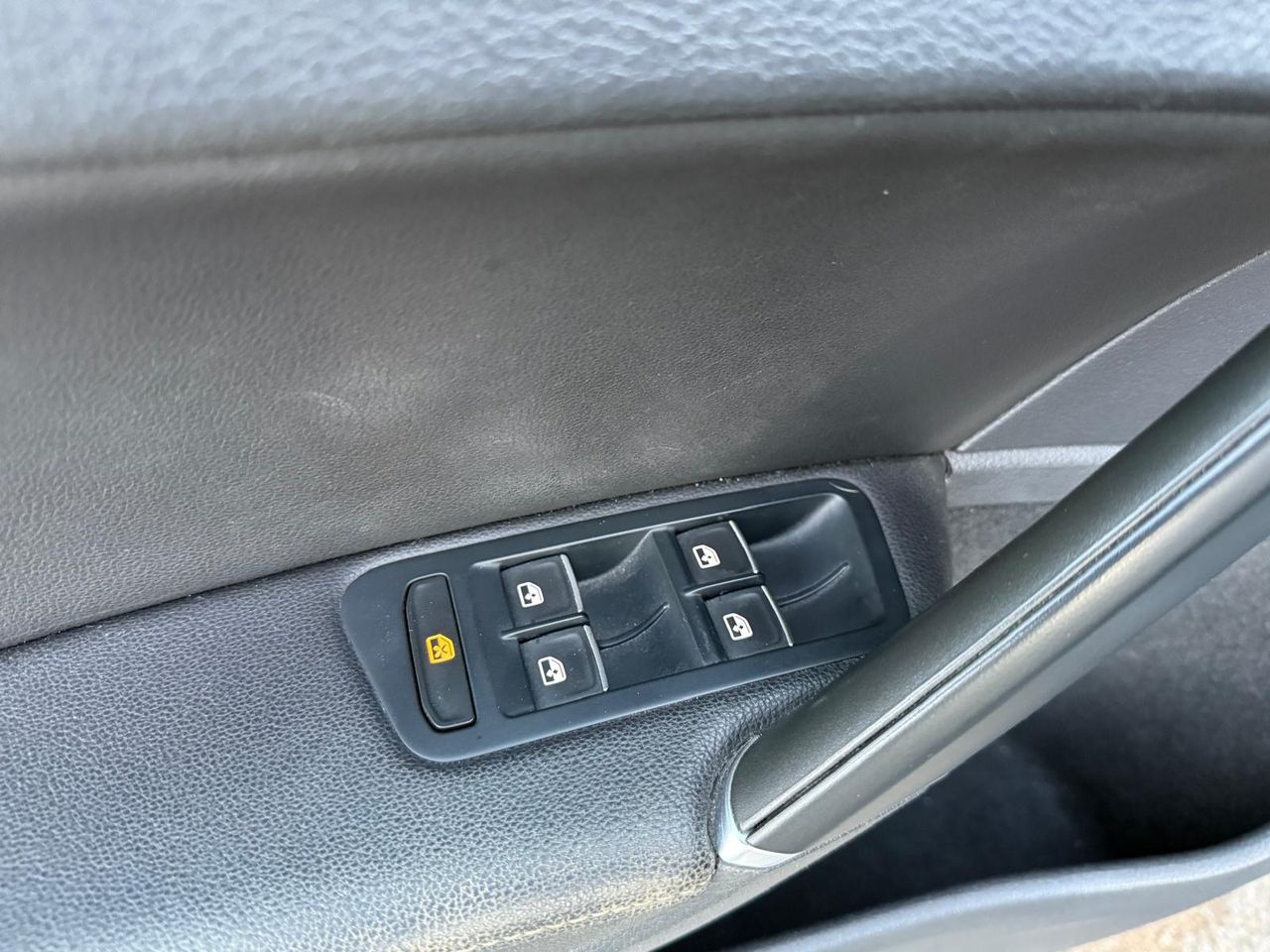 Volkswagen Golf R 2.0 TSI 228kW (310CV) 4Motion DSG - Foto 2