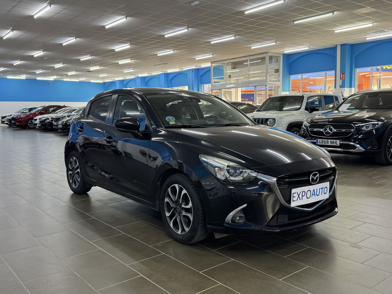 Mazda 2 Mazda Luxury 1.5 SKYACTIV-G 90 CV - Foto 2