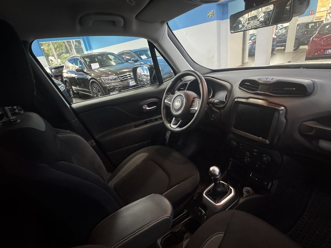 Jeep Renegade Night Eagle 1.0 Turbo 88 kW (120 CV) 4x2 - Foto 2