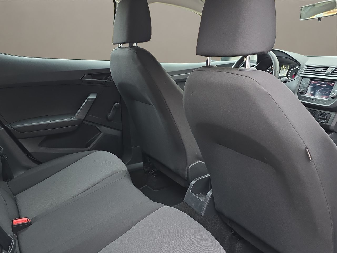 Seat Ibiza 1.0 MPI 59kW (80CV) Reference - Foto 2