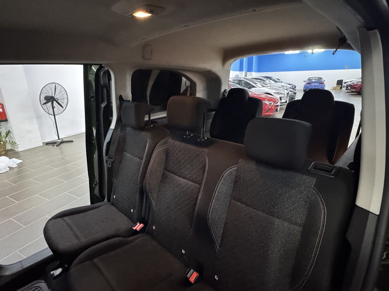 Peugeot Rifter Long Allure BlueHDi 100 7 plazas - Foto 2