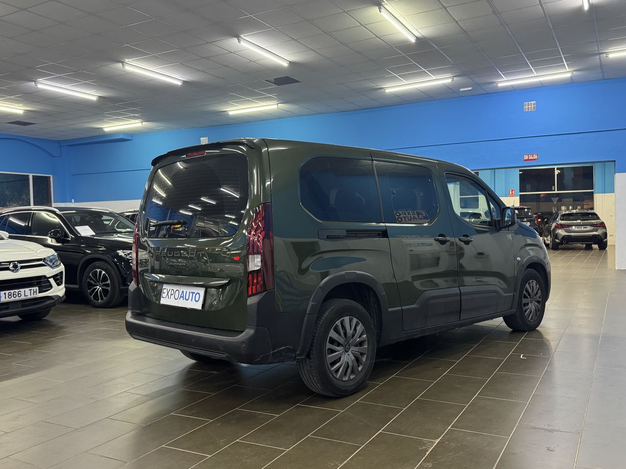 Peugeot Rifter Long Allure BlueHDi 100 7 plazas - Foto 2