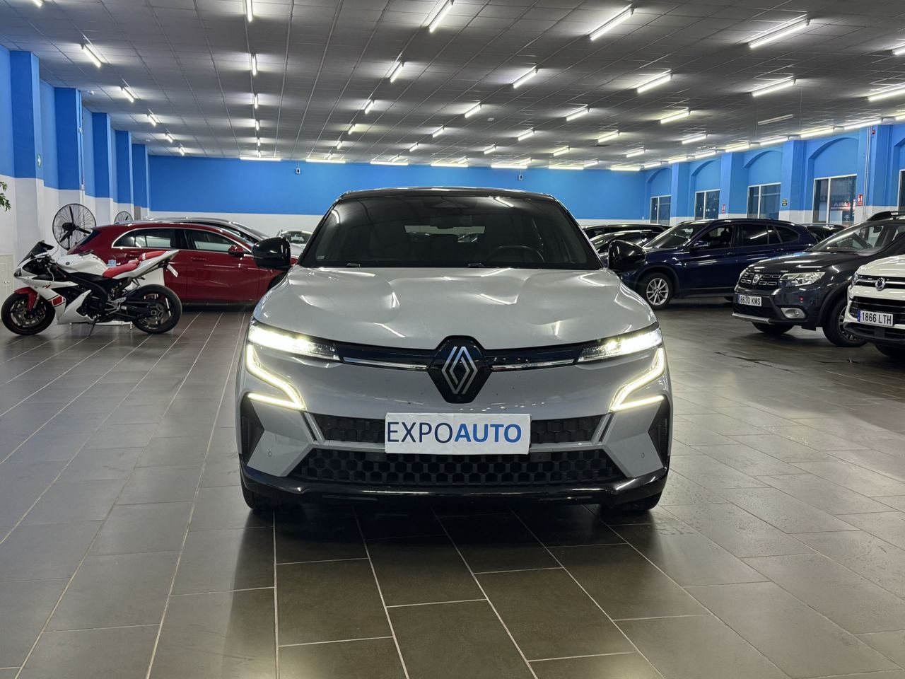 Renault Megane E-TECH 100% eléctrico equilibre EV60 160 kW (220 CV) super charge - Foto 2