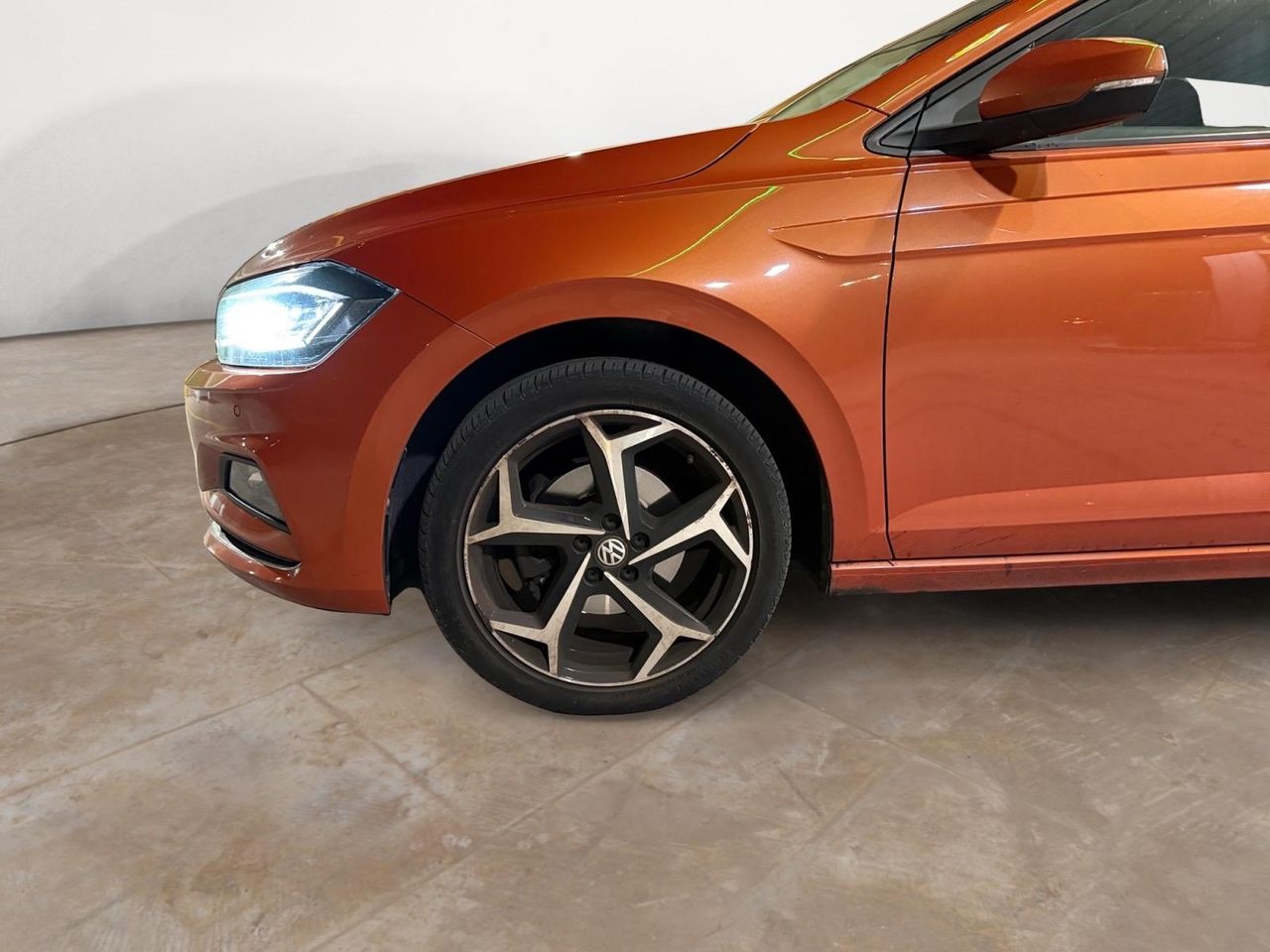 Volkswagen Polo Sport 1.0 TSI 85kW (115CV) - Foto 2