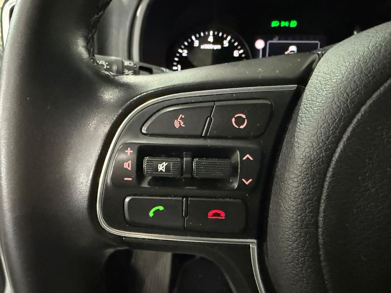 Kia Sportage 1.6 GDi 97kW (132CV) Emotion 4x2 - Foto 2