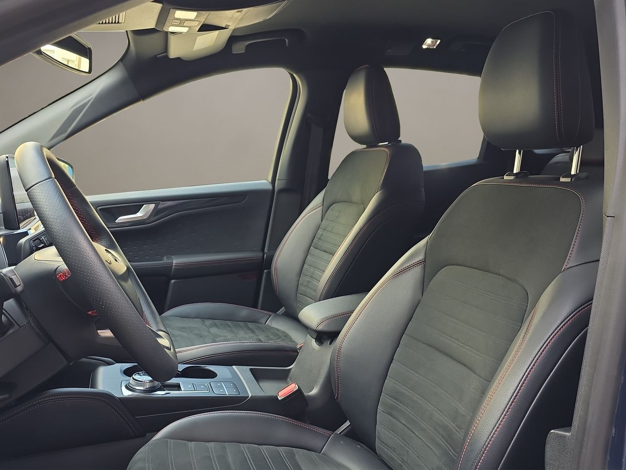 Ford Kuga ST-Line 2.5 - Foto 2