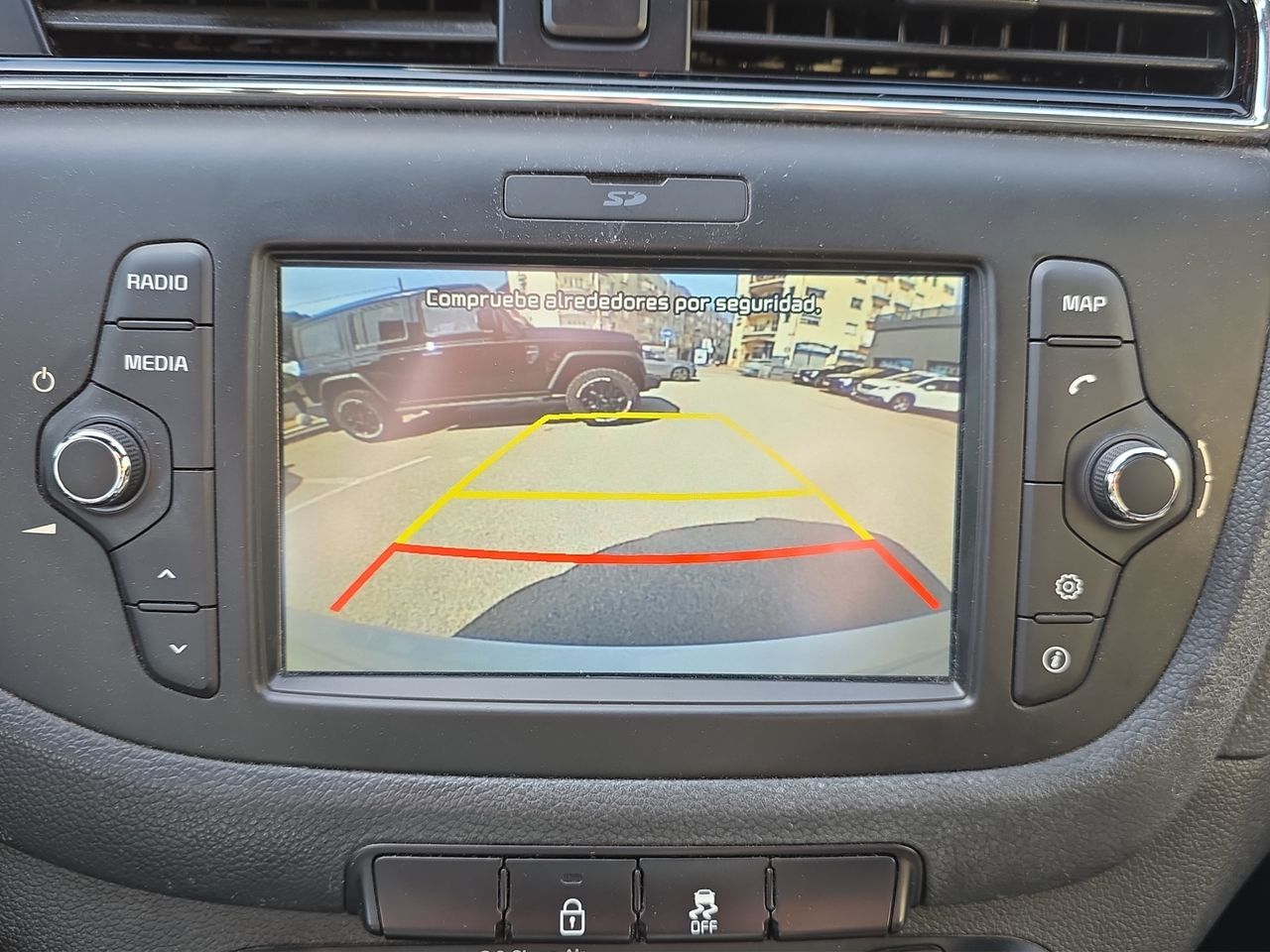 Kia Ceed 1.6 CRDi VGT 100kW (136CV) GT Line - Foto 2