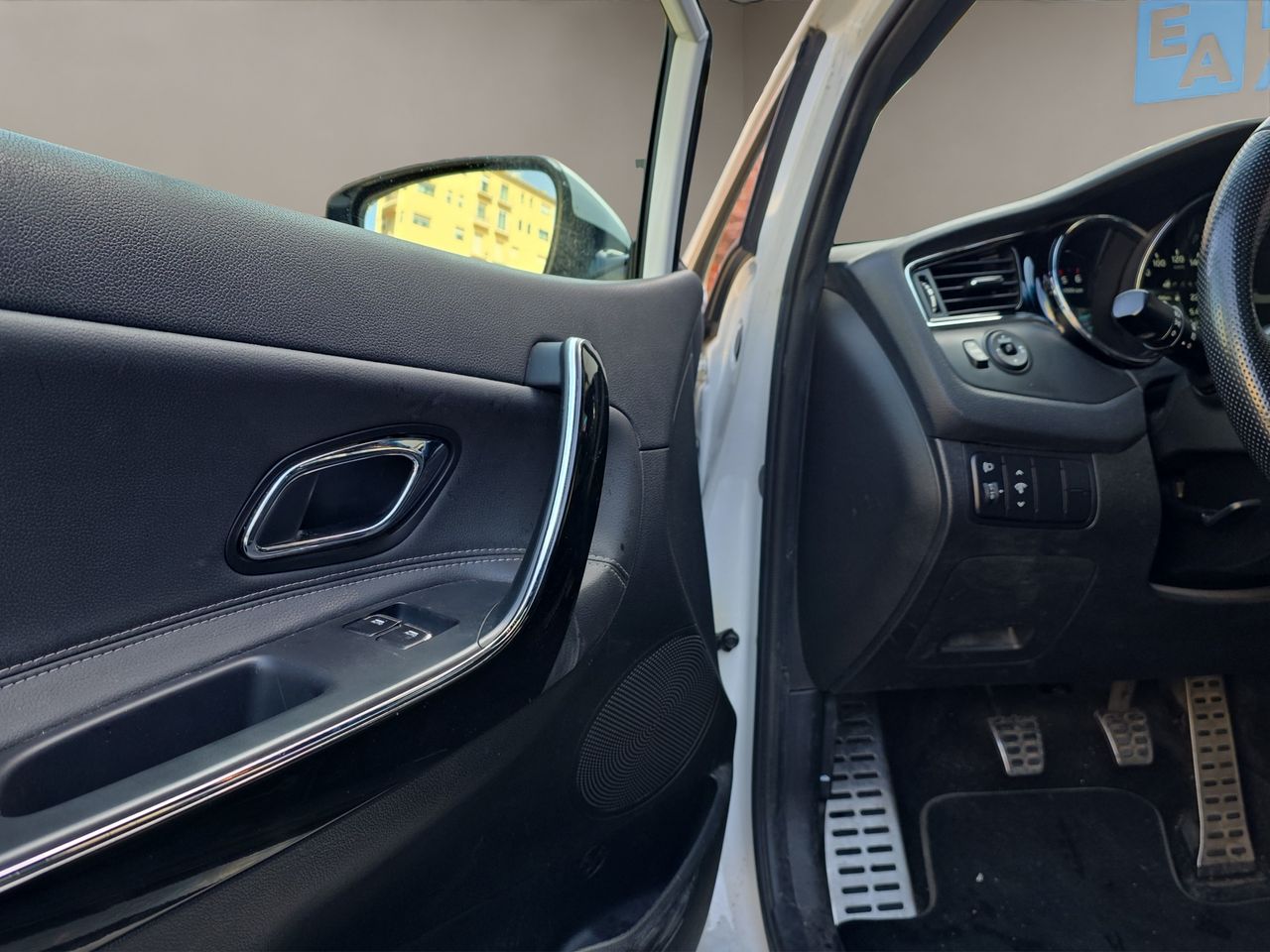 Kia Ceed 1.6 CRDi VGT 100kW (136CV) GT Line - Foto 2