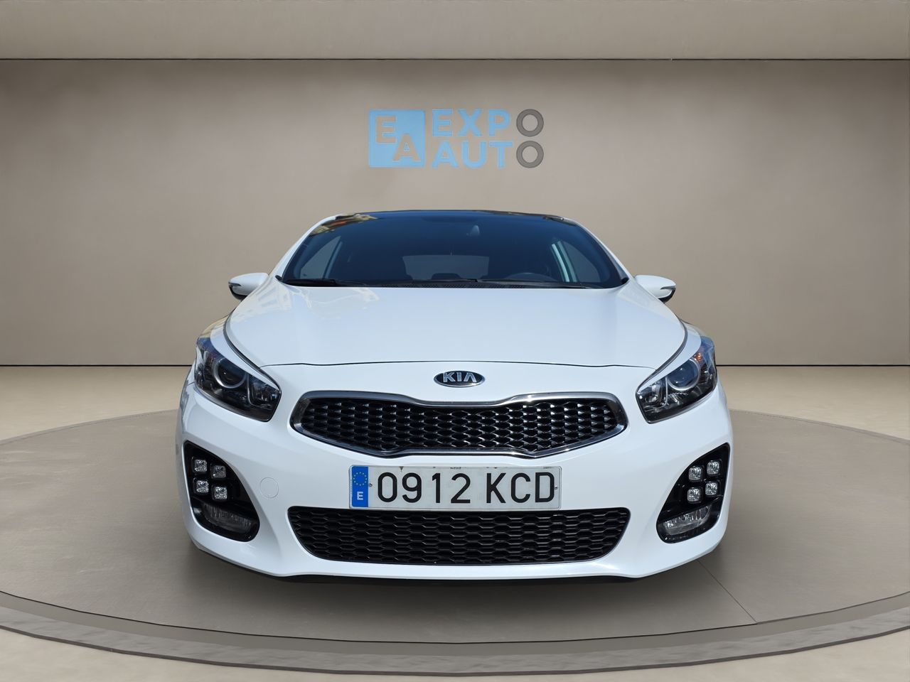 Kia Ceed 1.6 CRDi VGT 100kW (136CV) GT Line - Foto 2