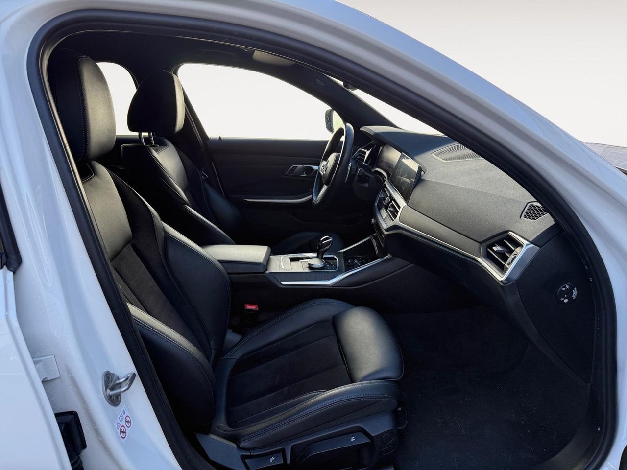 BMW Serie 3 320e Hybrid enchufable. - Foto 2