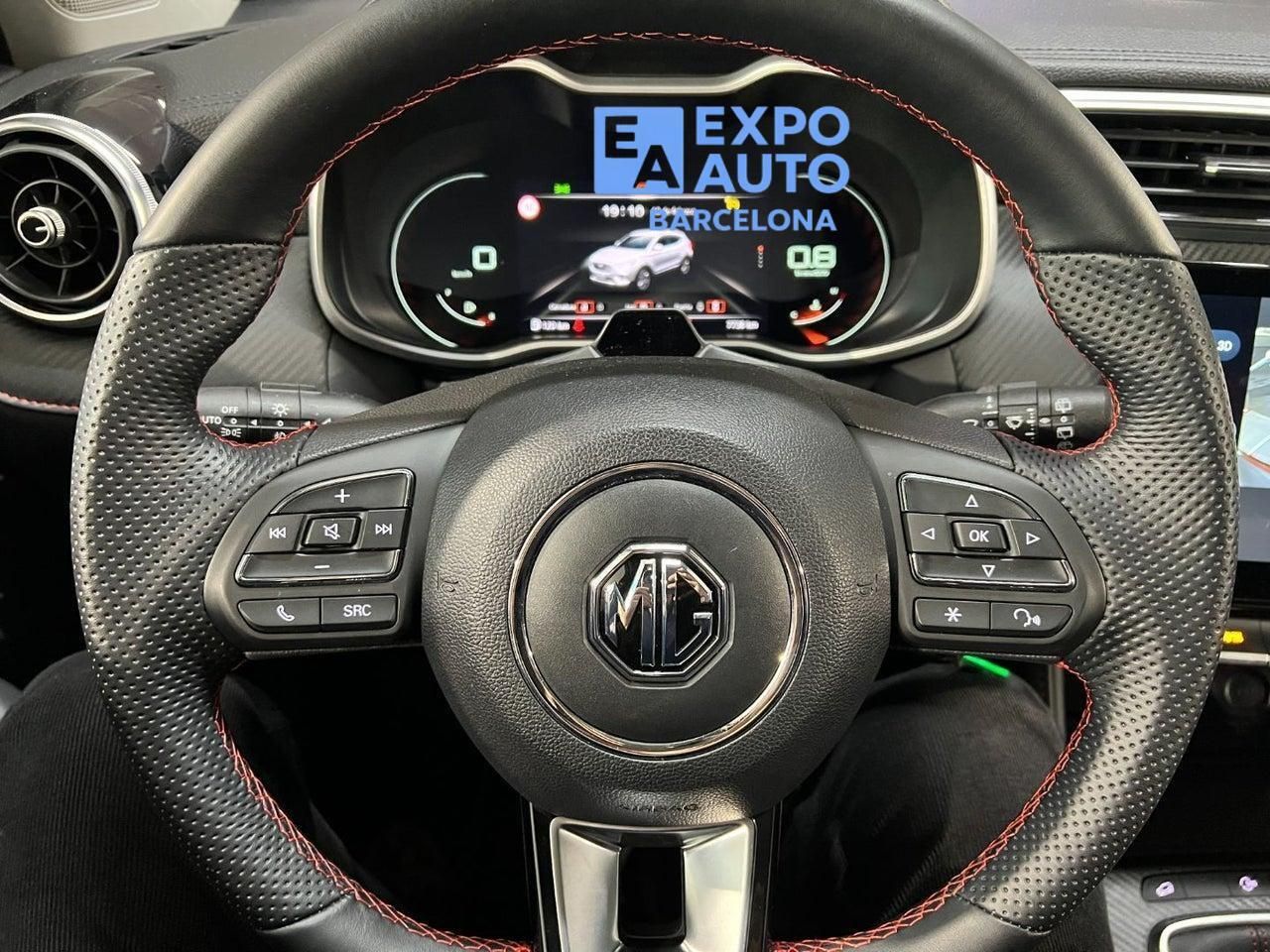 MG ZS 1.5 Luxury - Foto 2