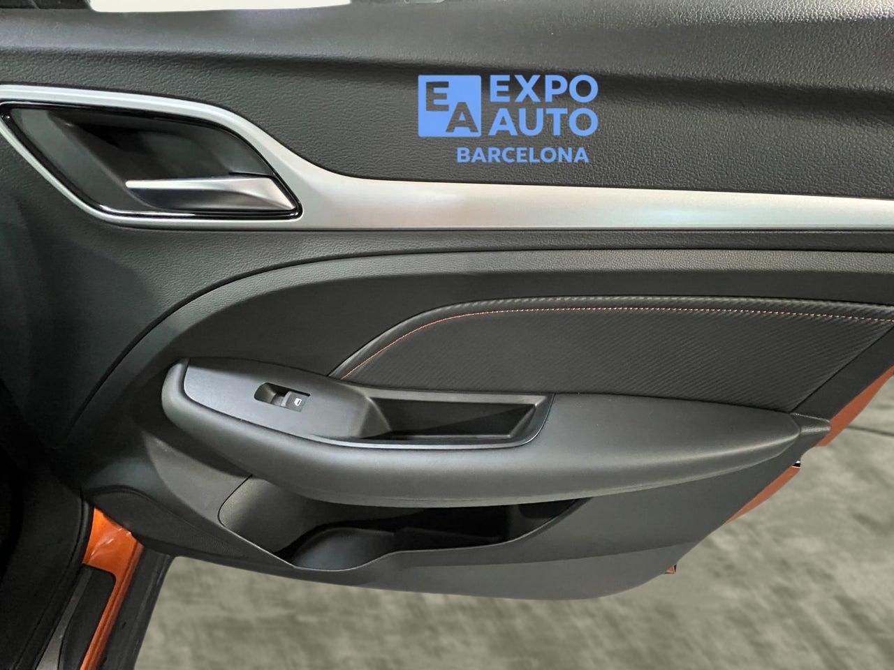 MG ZS 1.5 Luxury - Foto 2