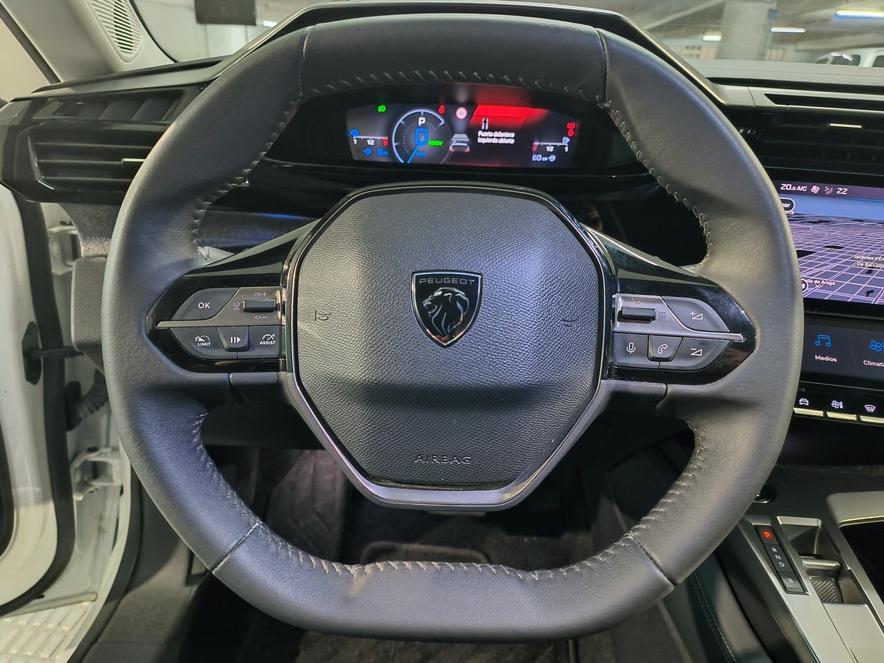 Peugeot 308 308 5P Allure Pack Hybrid 180 eEAT8 - Foto 2