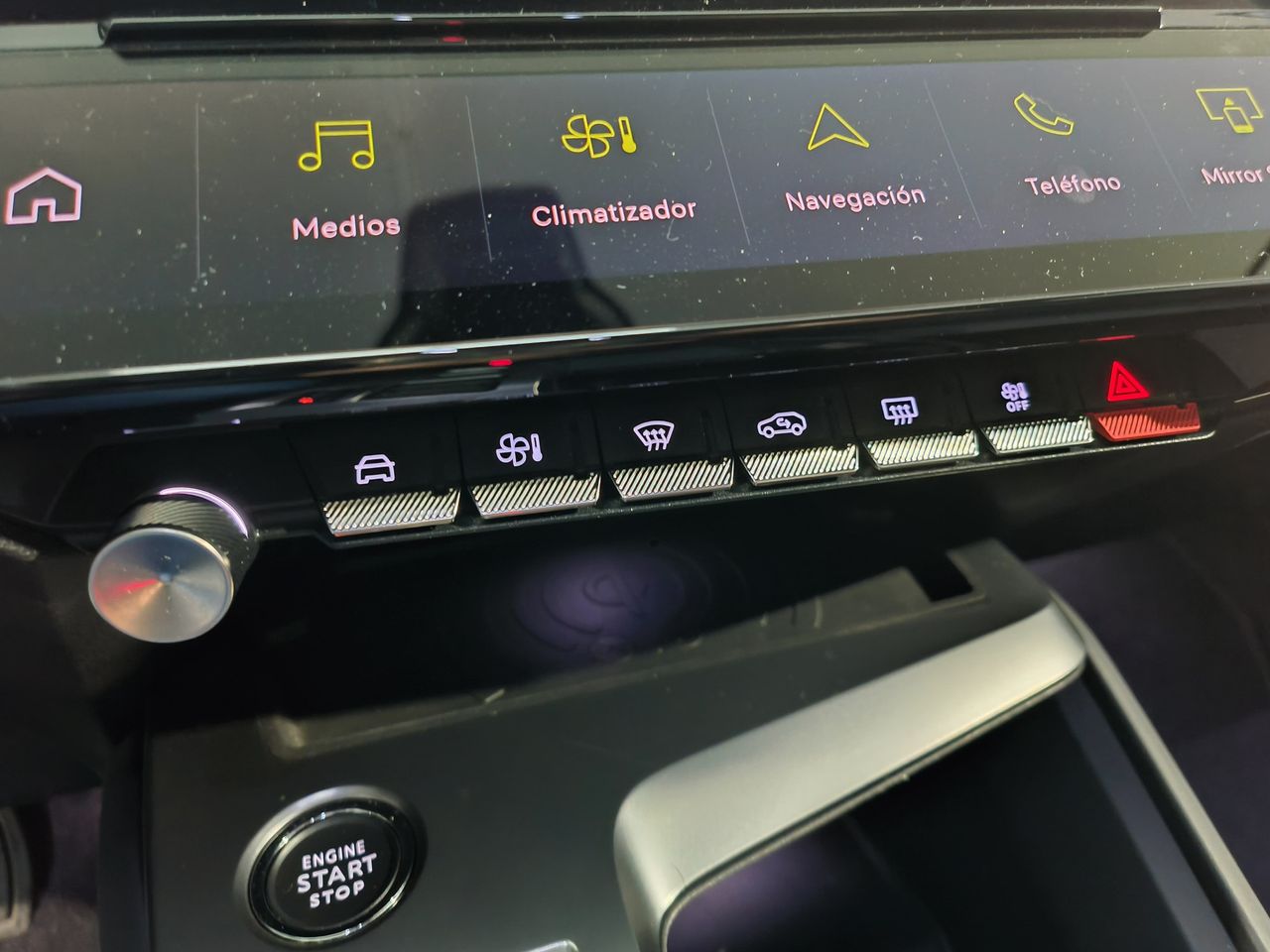 Peugeot 308 308 5P Allure Pack Hybrid 180 eEAT8 - Foto 2