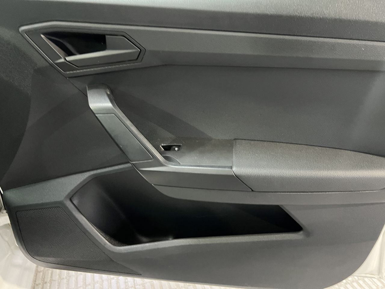 Seat Ibiza Ibiza 1.0 TGI 66kW 90CV Reference Plus - Foto 2