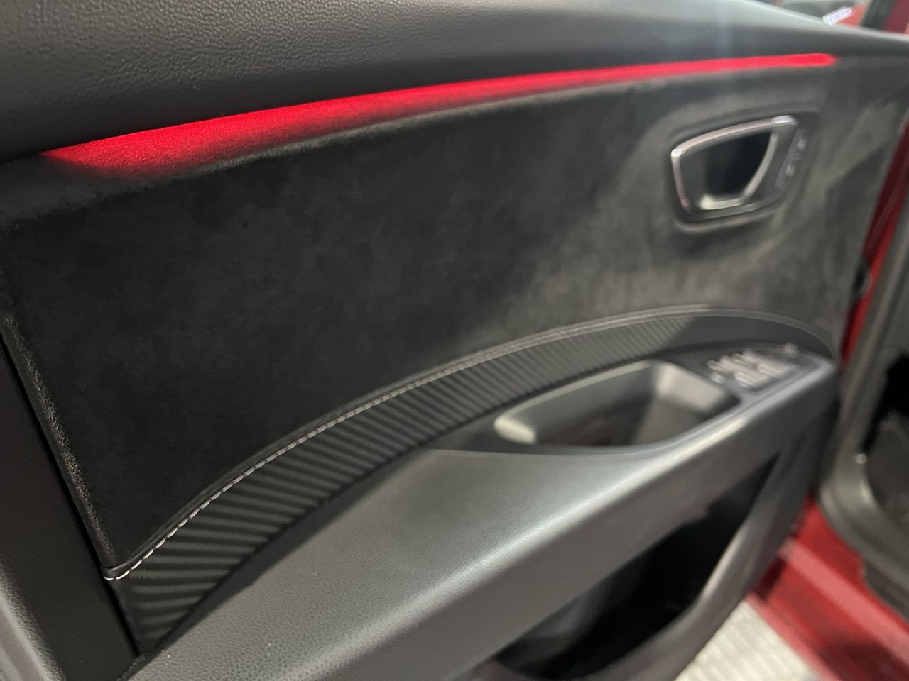 Seat Leon Leon 2.0 TSI 221kW 300CV DSG6 StSp CUPRA - Foto 2