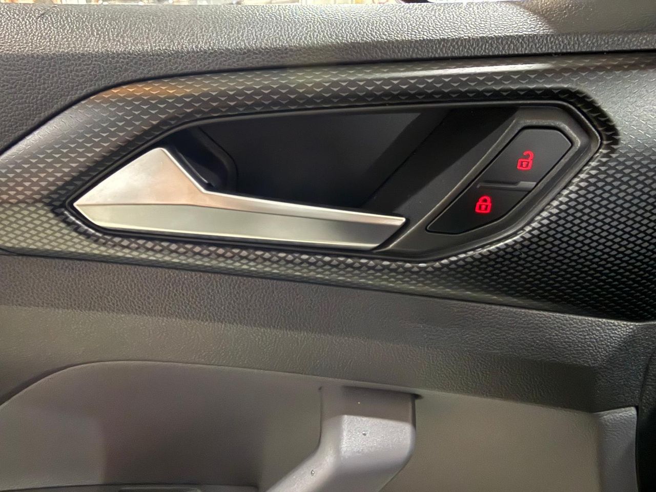 Volkswagen T-Cross TCross Advance 1.0 TSI 81kW 110CV DSG - Foto 2