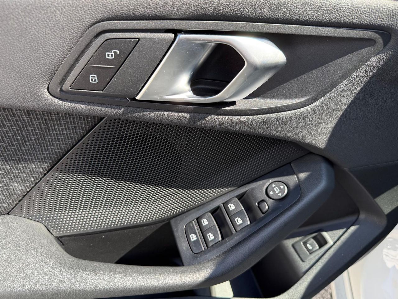 BMW Serie 1 116I - Foto 2