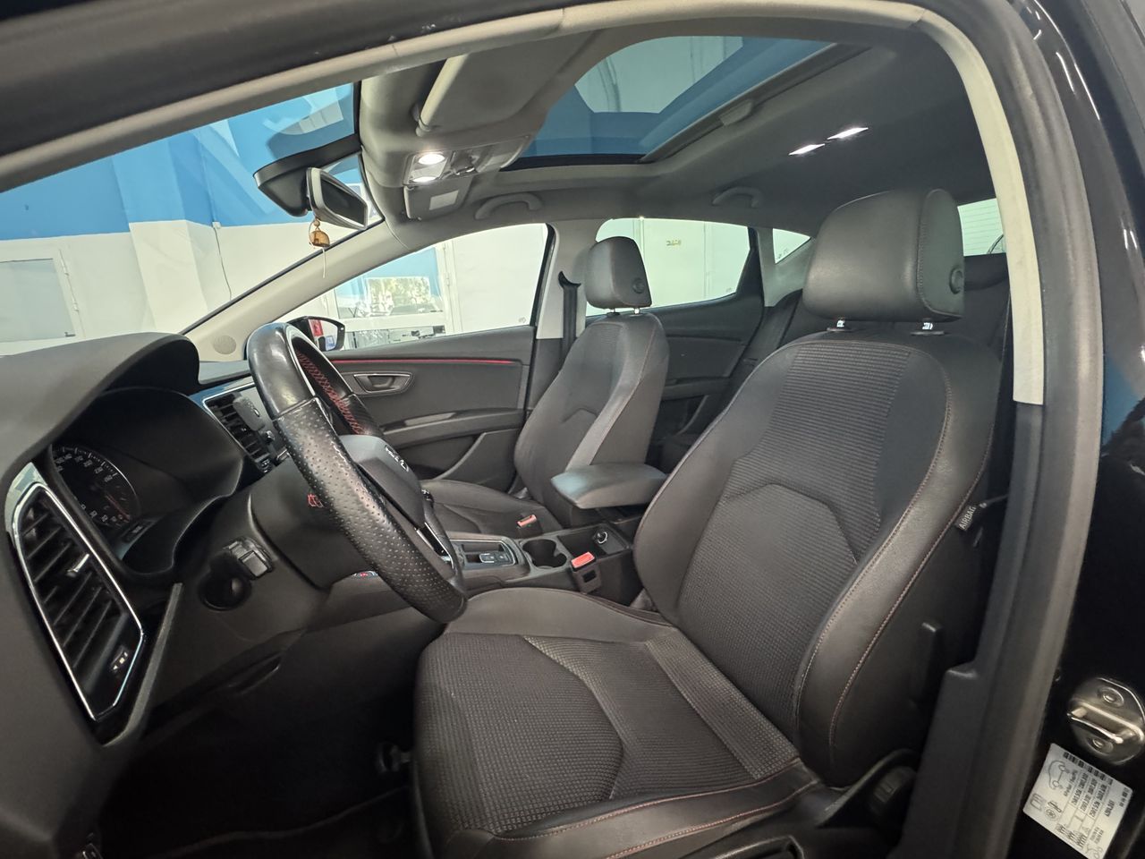 Seat Leon León 5p 1.4 TSI 92 kW (125 CV) Start&Stop FR Plus - Foto 2