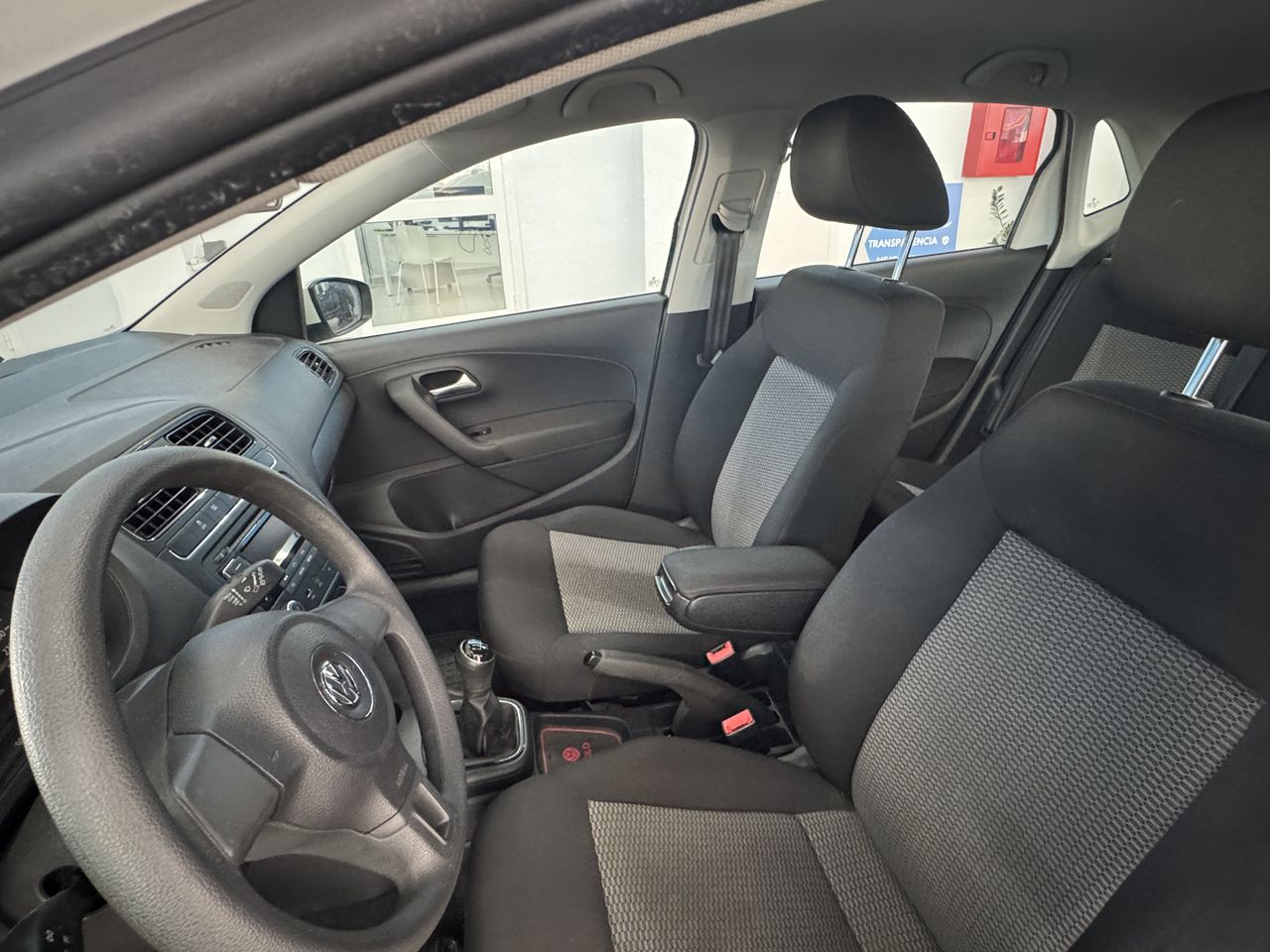 Volkswagen Polo 5p Advance 1.0 75 CV BMT - Foto 2