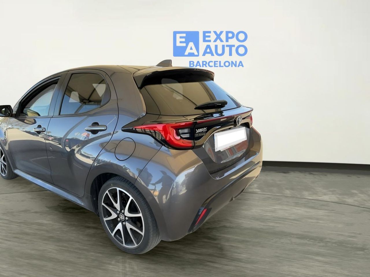 Toyota Yaris 1.5 Style Plus 116cv - Foto 2