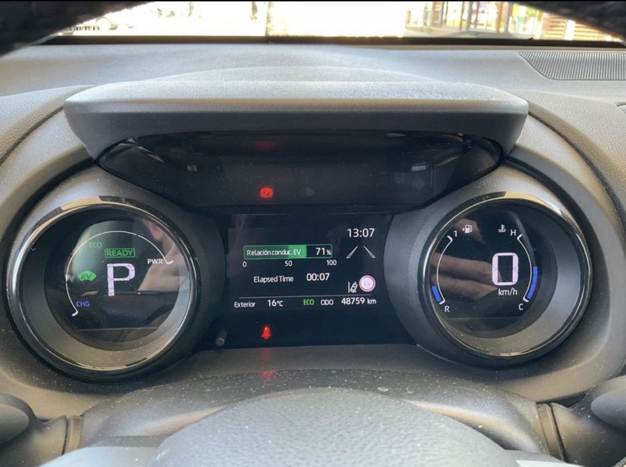 Toyota Yaris 1.5 Style Plus 116cv - Foto 2