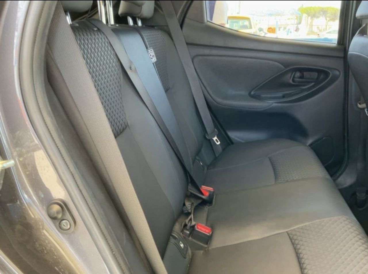 Toyota Yaris 1.5 Style Plus 116cv - Foto 2