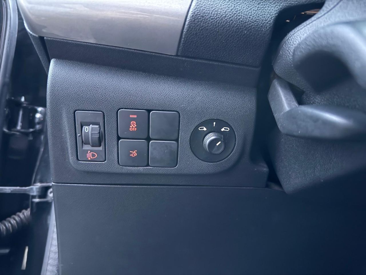 Citroën C-Elysée BlueHDi 73KW (100CV) Exclusive - Foto 2