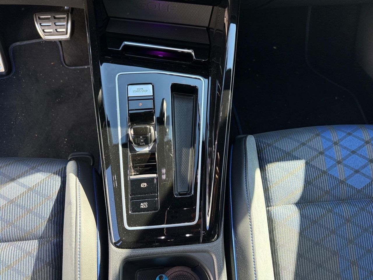 Volkswagen Golf R 2.0 TSI 235kW (320CV) 4Motion DSG - Foto 2