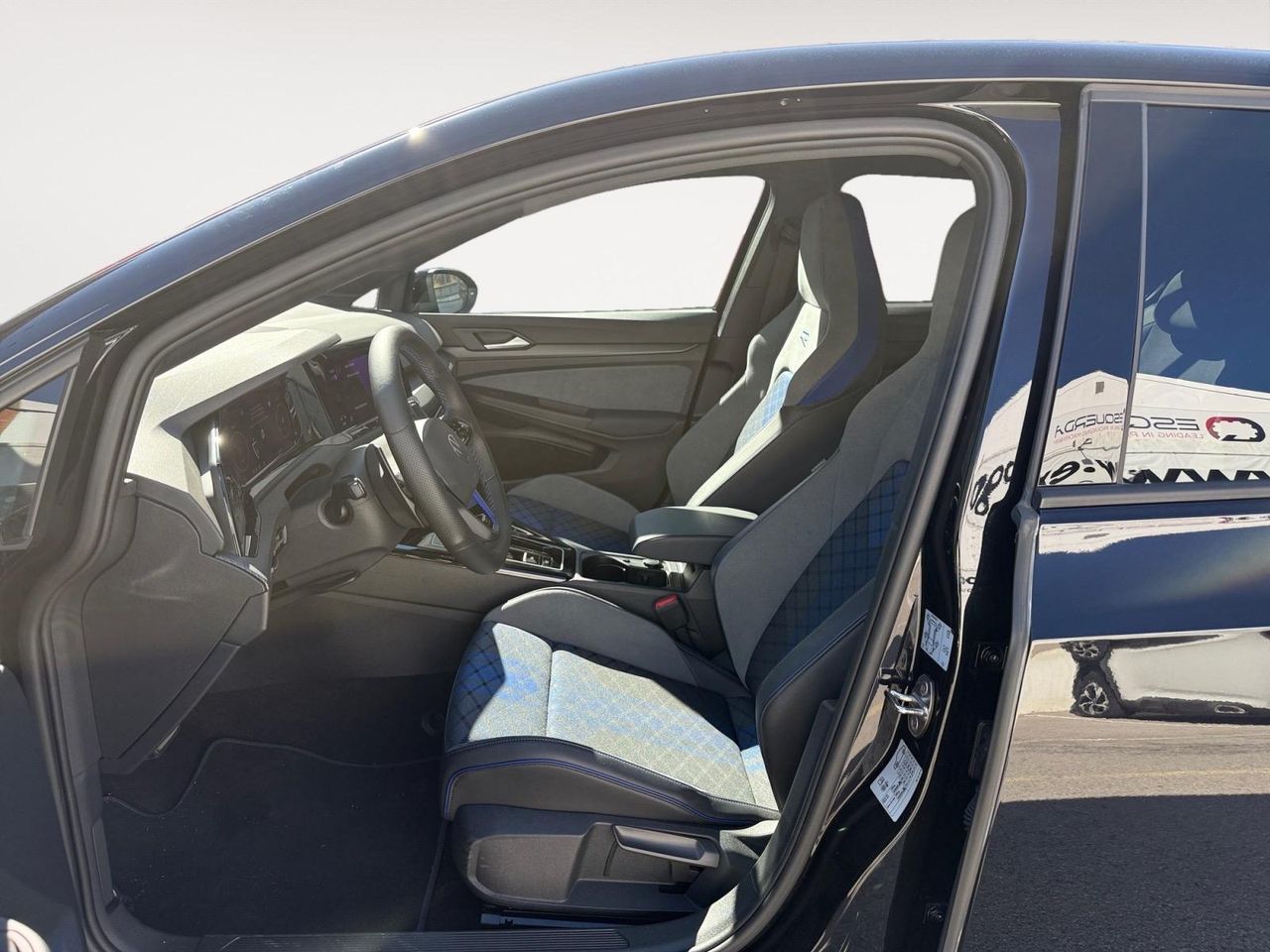 Volkswagen Golf R 2.0 TSI 235kW (320CV) 4Motion DSG - Foto 2