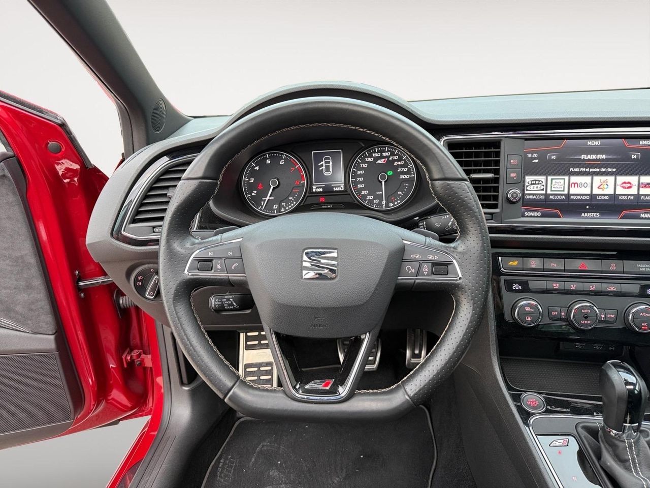 Seat Leon 2.0 TSI 221kW (300CV) DSG-6 St&Sp CUPRA - Foto 2