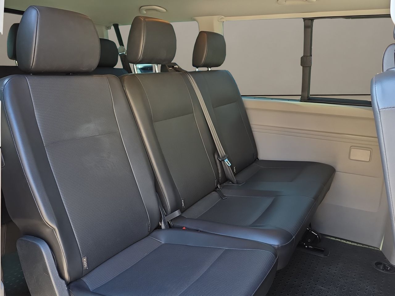 Volkswagen Caravelle Caravelle Corto 2.0 TDI 84kW (114CV) BMT - Foto 2