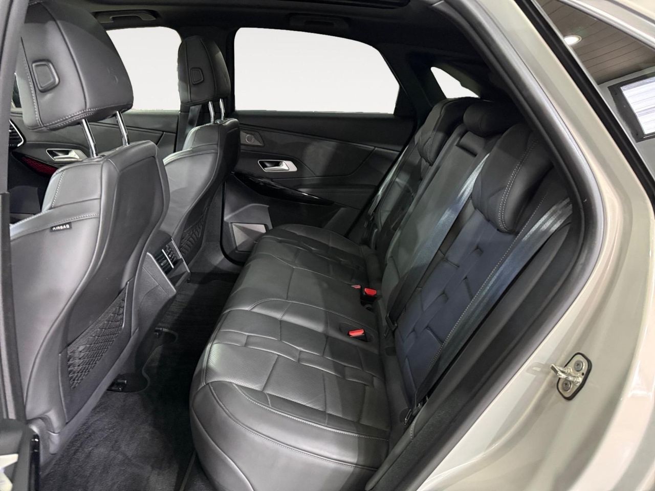 DS DS 7 Crossback 1.6 E-Tense 300 Louvre Auto 4WD - Foto 2