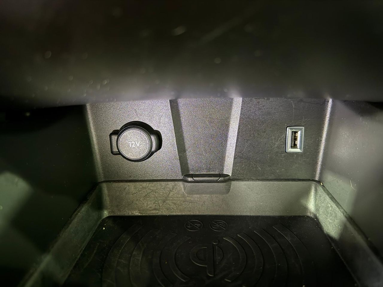 DS DS 7 Crossback 1.6 E-Tense 300 Louvre Auto 4WD - Foto 2