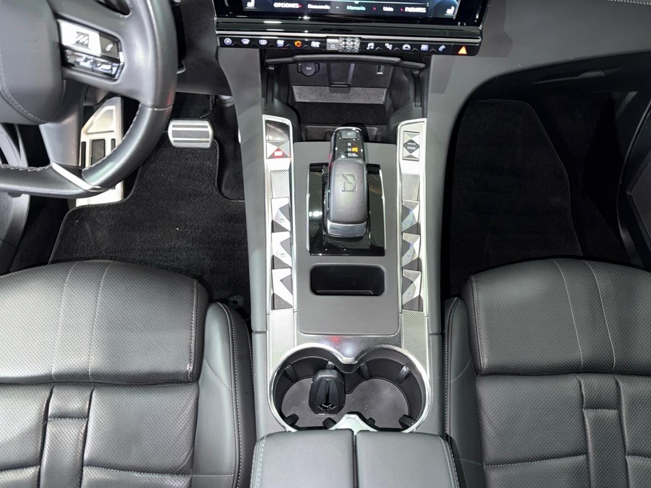 DS DS 7 Crossback 1.6 E-Tense 300 Louvre Auto 4WD - Foto 2